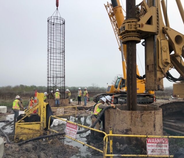 KB's Enhanced SlurryPRO CDP is supporting drilling of large-diameter shafts on a transmission line project in Freeport, Texas.